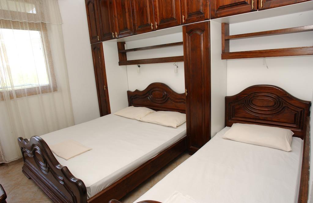 Rooms & Apartments Anka Bar Quarto foto